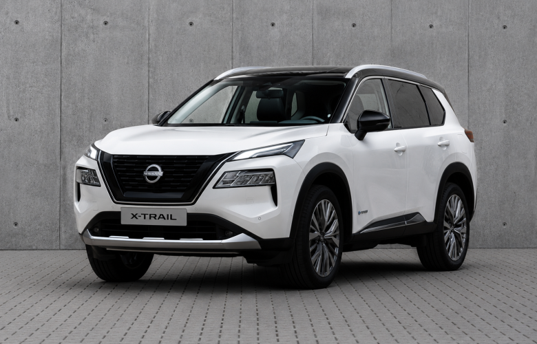 NISSAN X-TRAIL e-POWER 213k e4ORCE  4WD Tekna