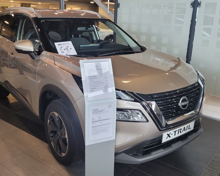 NISSAN X-TRAIL 1,5 163k 2WD N-Connecta